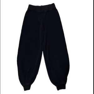 Free people beach black sweater jogger pantss size XS
